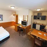 Hoellsteiner Hof Hotel Steinen (Lorrach)