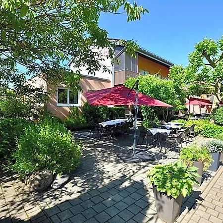 호텔 Hoellsteiner Hof 스타이넨