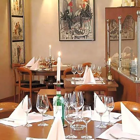 Hoellsteiner Hof 호텔