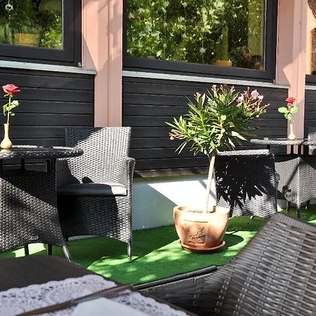 Höllsteiner Hof 3*
